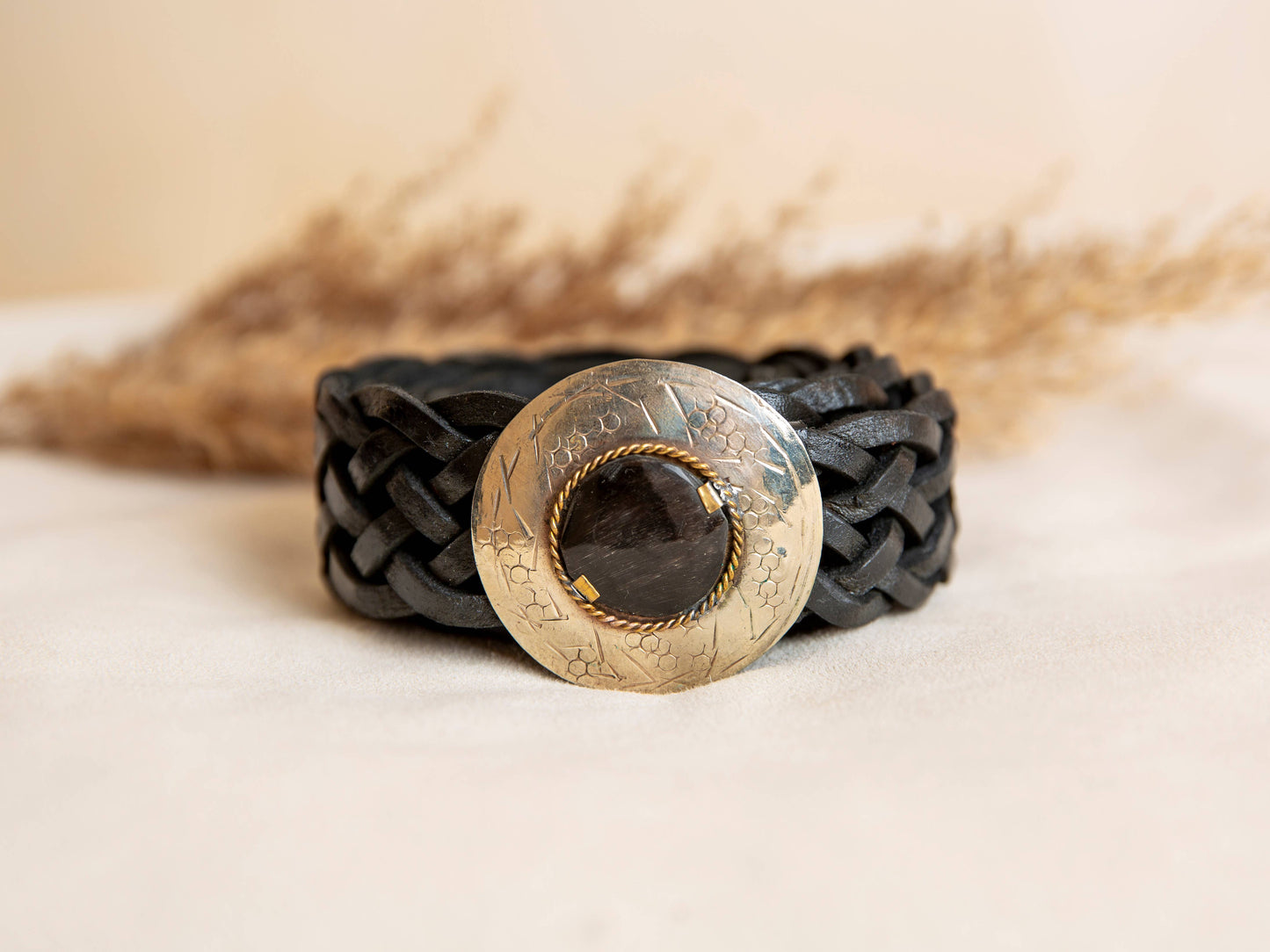 NEPTUNE NARROW BLACK LEATHER BELT