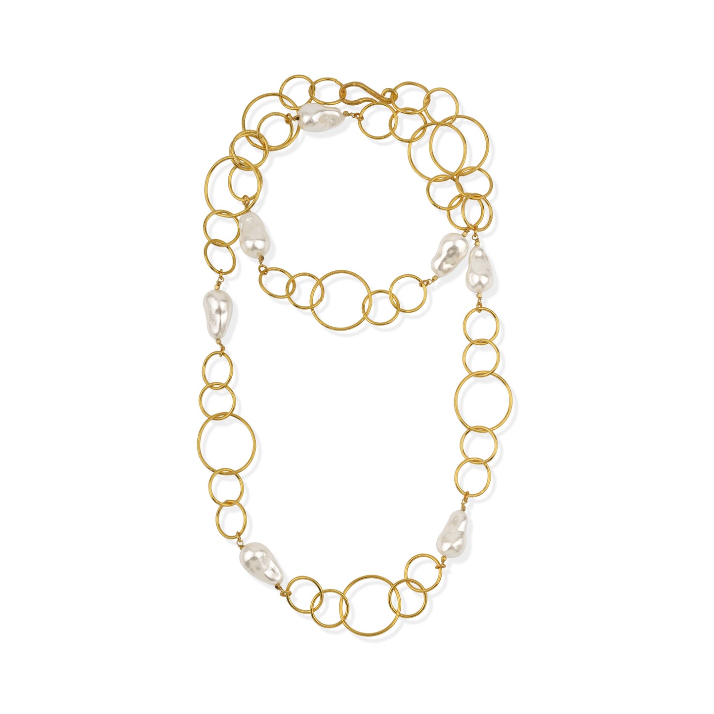 CORE | HANDMADE LONG CHAIN W/ STATIONED PEARLS
