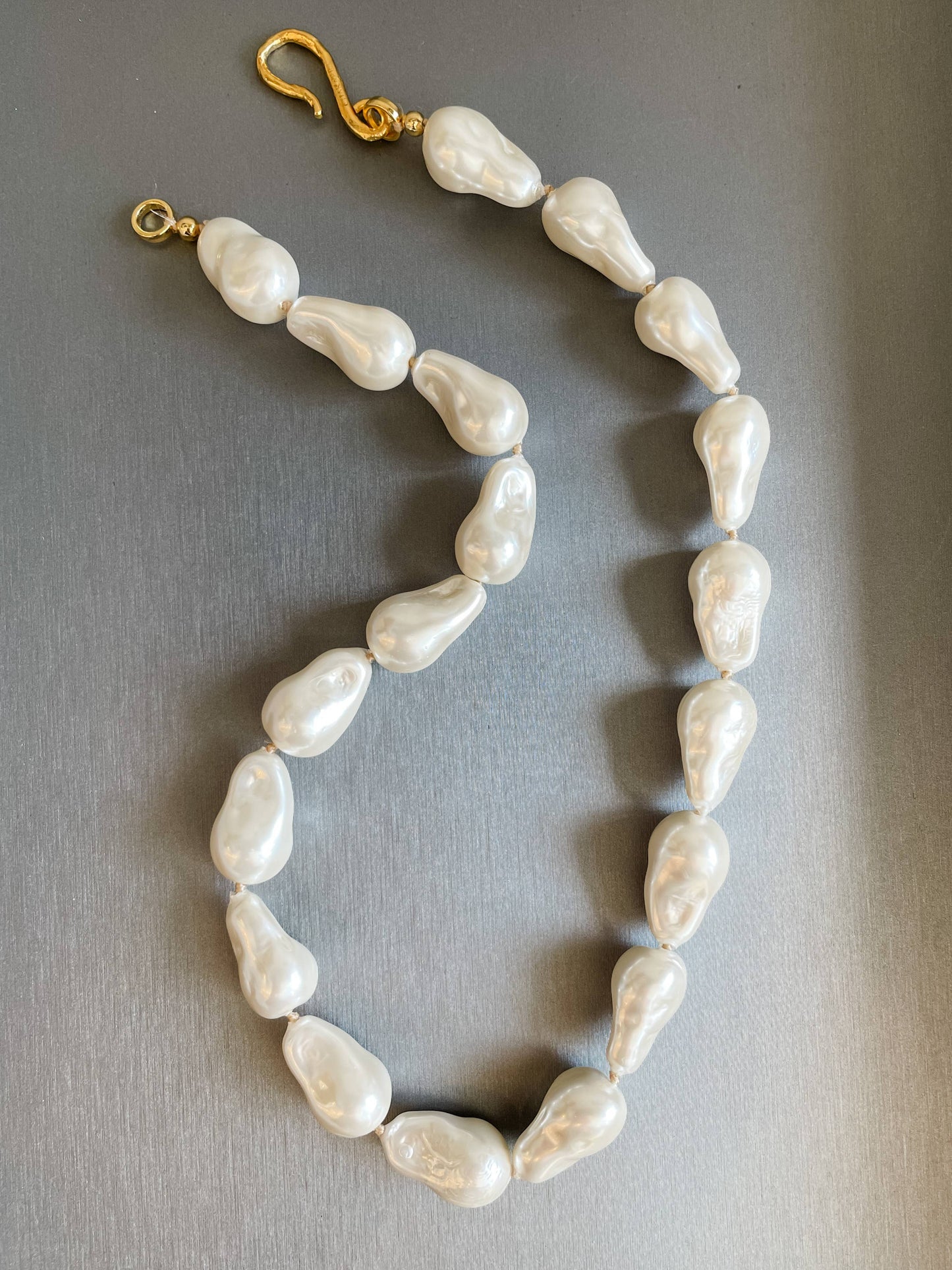CORE | MAJORCA BAROQUE PEARL NECKLACE