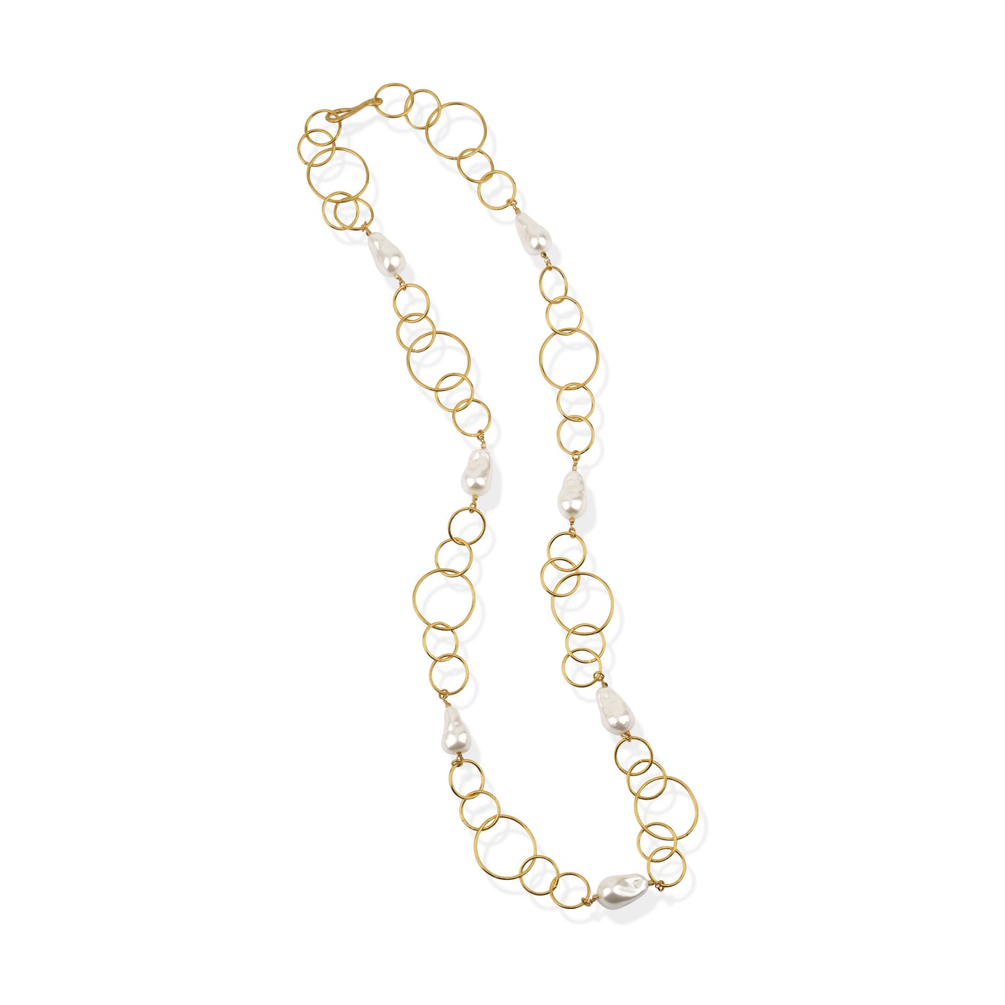 CORE | HANDMADE LONG CHAIN W/ STATIONED PEARLS