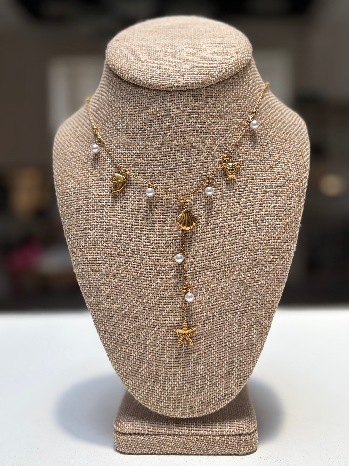 Triad Sea shell lariat