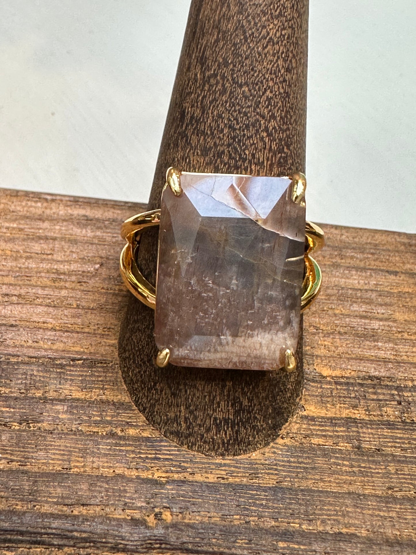 Rectangular cocktail ring precious stones adjustable