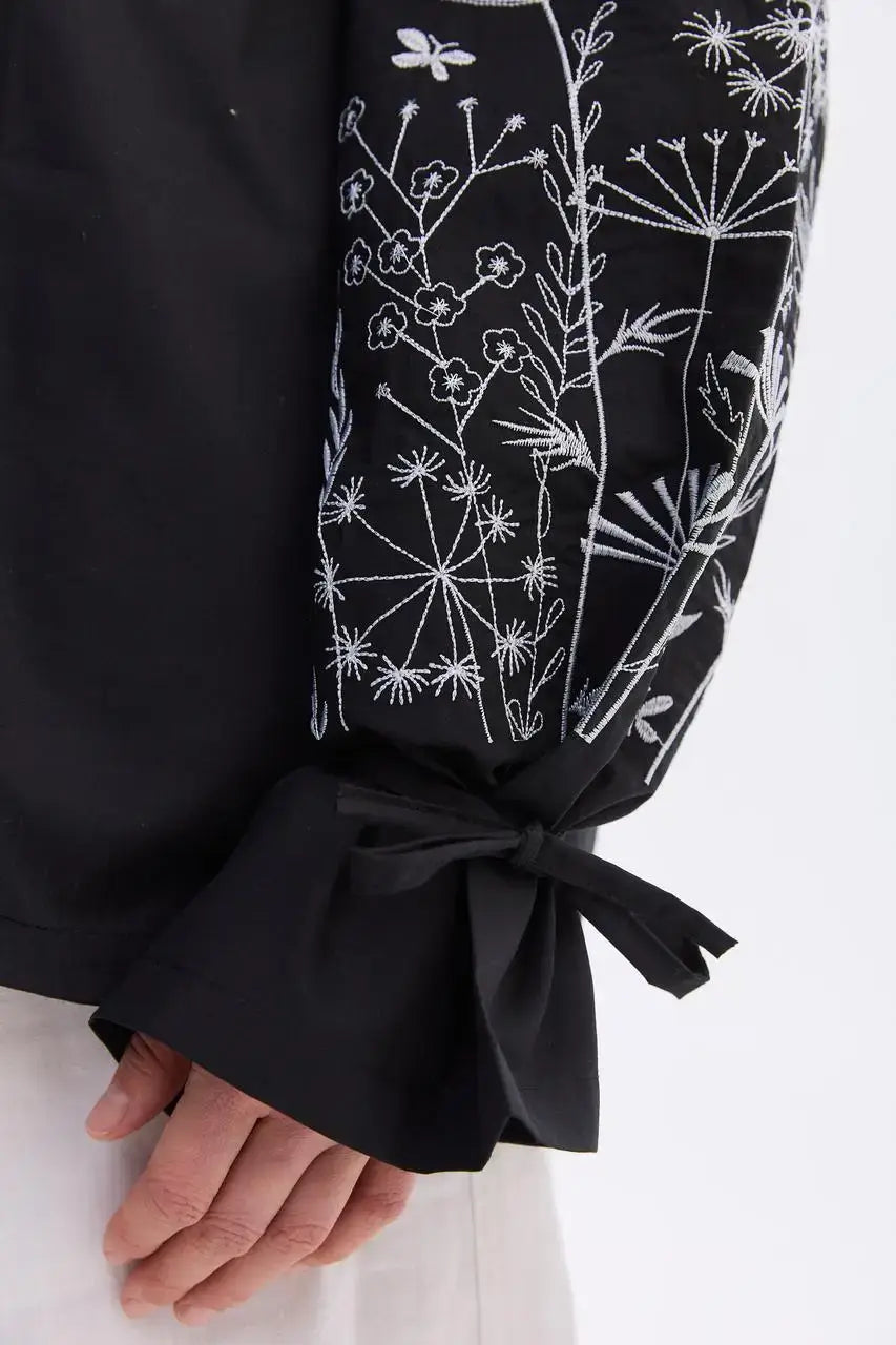Embroidered Boho Blouse Coloryt
